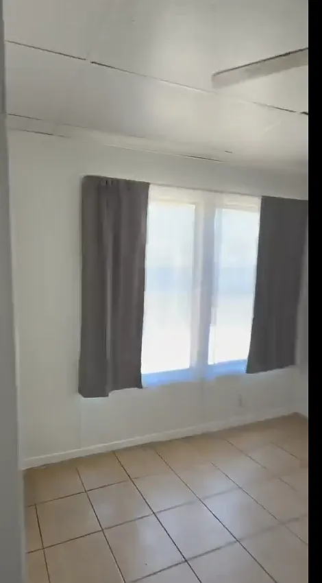 2 bed, 1000 sqft, $1,600 — Photo 4