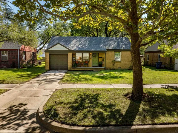 708 S Mission Rd, Wichita, KS 67207