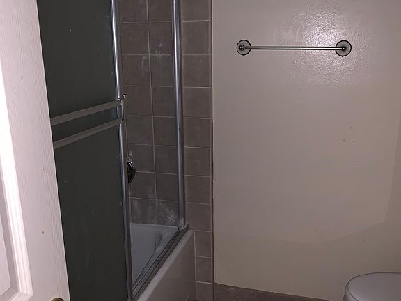 2nd image of 3932 W 178th St APT 3