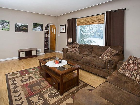 3rd image of 1717 Avenue F