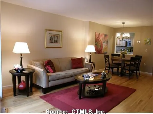 120 S Highland St, West Hartford, CT 06119