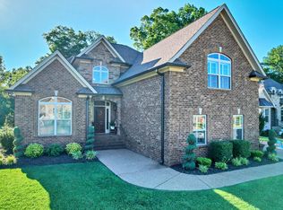 421 Zephyr Cv, Lebanon, TN 37087