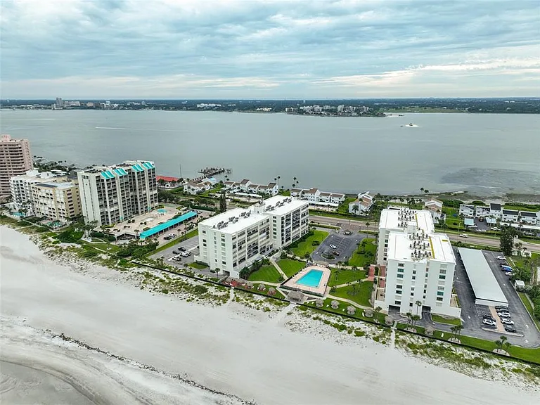 1400 Gulf Blvd #704 — Photo 39