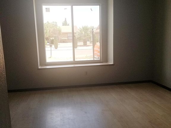 5th image of 1533 Phil Gibbs Dr