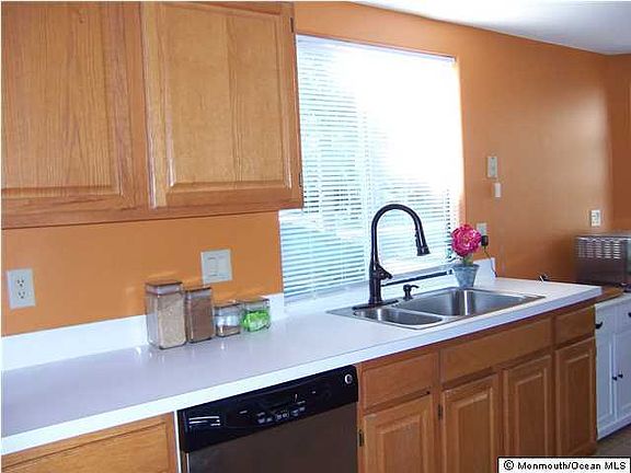 5th image of 1119 Thornbury Lane #A