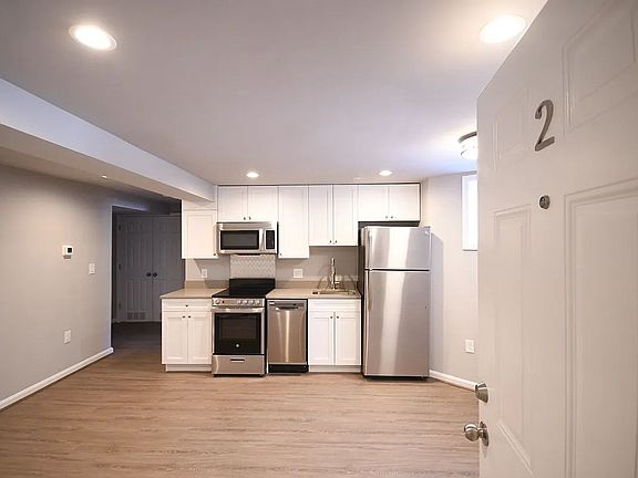 3rd image of 1800 5th St NW