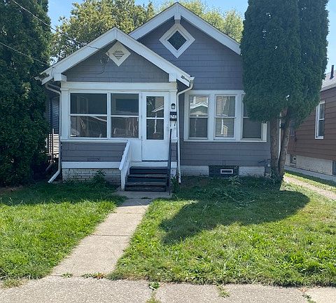 4th image of 1741 Brussels St