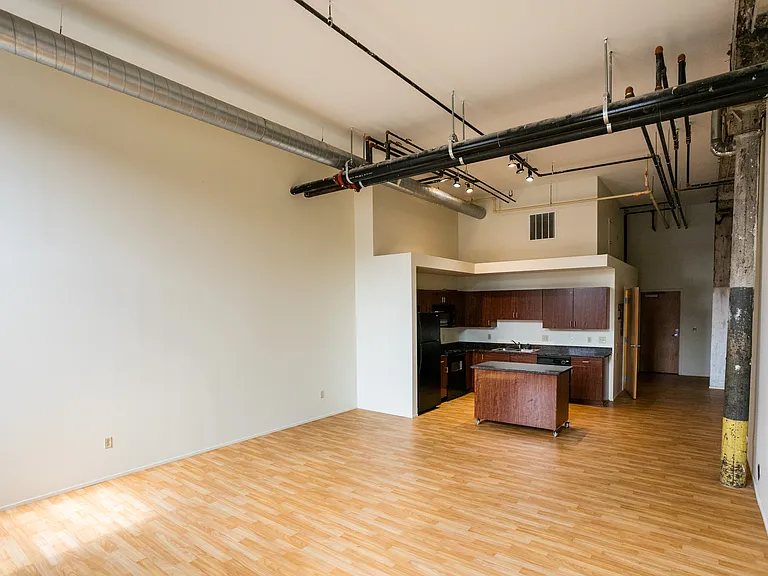 6201 2nd Ave #213 — Photo 5