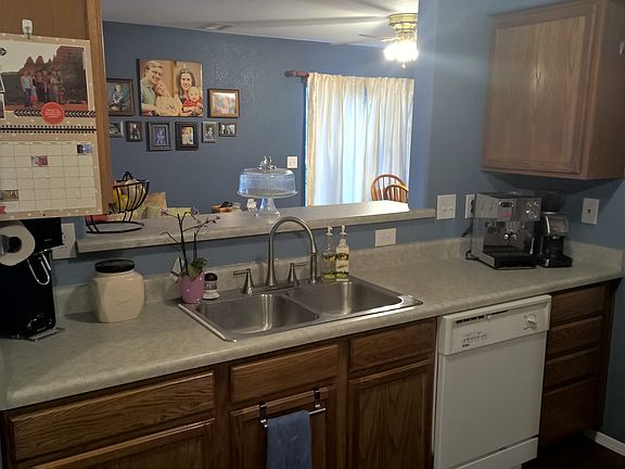 Sink and pass-through