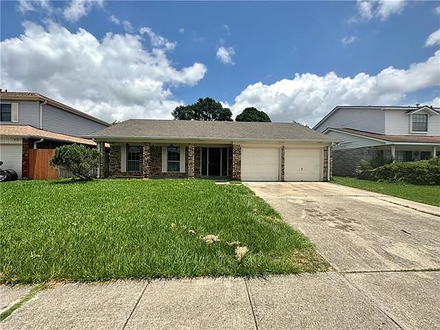1st image of 2237 Carol Sue Ave