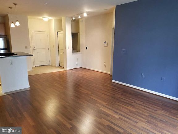 2nd image of 2665 Prosperity Ave APT 119
