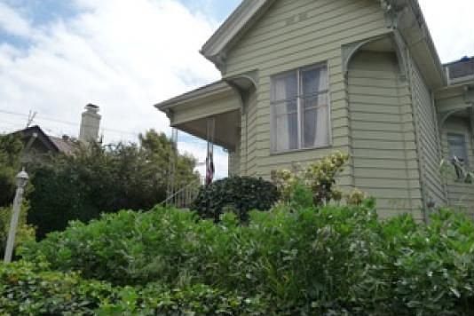 2nd image of 1614 Tyler St