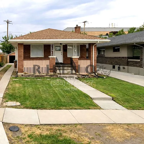 654 E Redondo Ave Photo 1