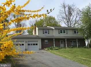 40 Clay Slate Rd, Oley, PA 19547