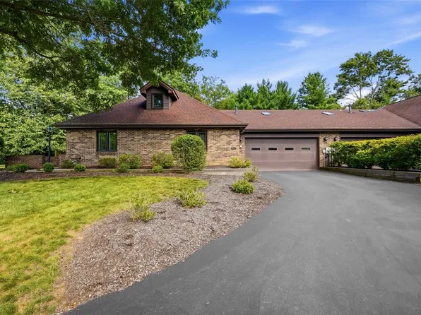 10097 Mansion Dr, Gibsonia, PA 15044