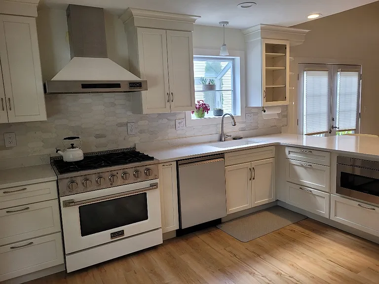 16067 Kirkshire Ave — Photo 18