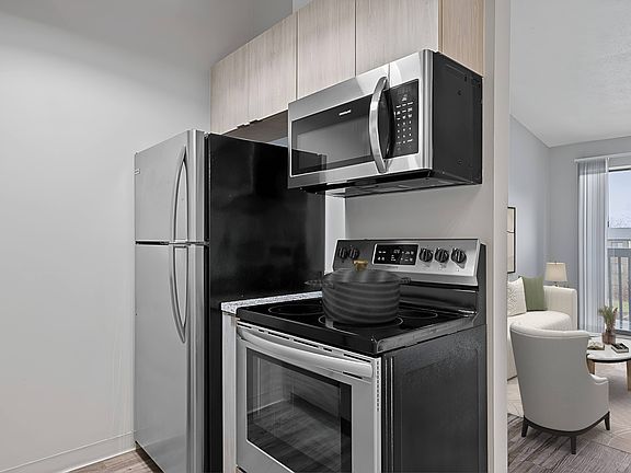 5th image of 1066 Cooks Crossing Dr #1000-06