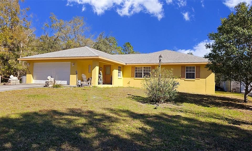 1st image of 8383 N BLACKTHORN AVENUE