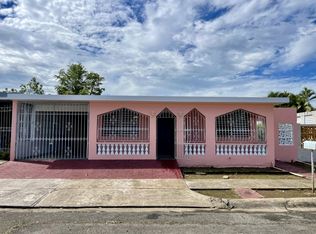 Urb Sun Ville Calle 18 #Y-13, Trujillo Alto, PR 00976