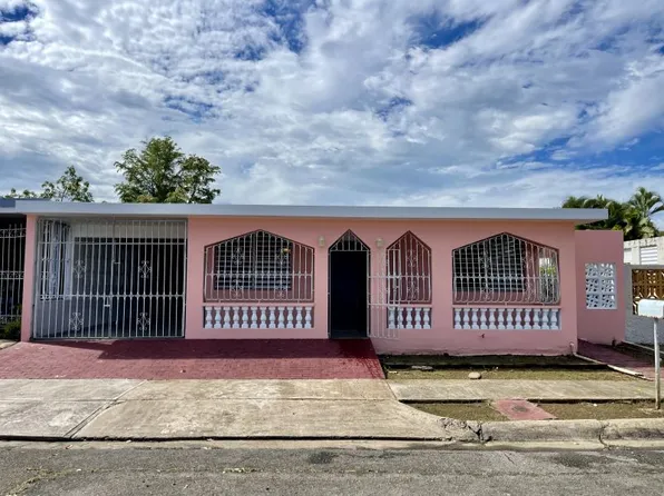 Urb Sun Ville Calle 18 #Y-13, Trujillo Alto, PR 00976