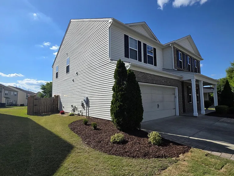 4209 Auburn Hills Dr — Photo 2