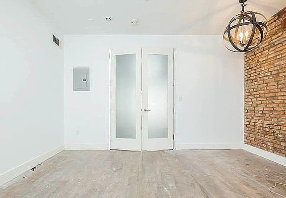 4th image of 1072 Bergen St APT 1D