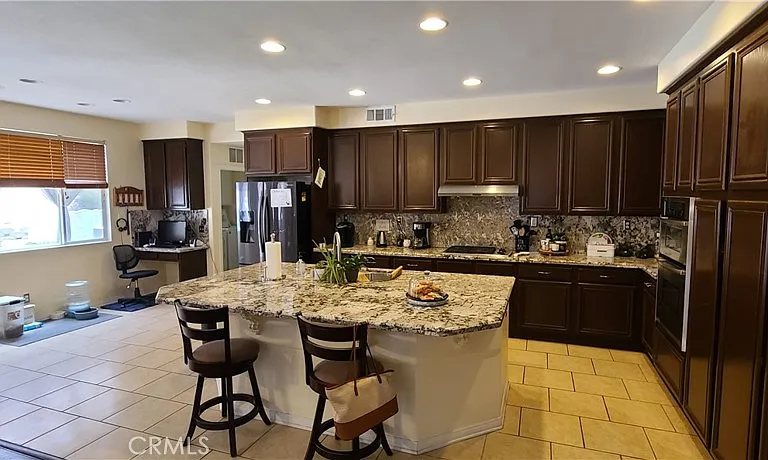1026 McCall Dr — Photo 5