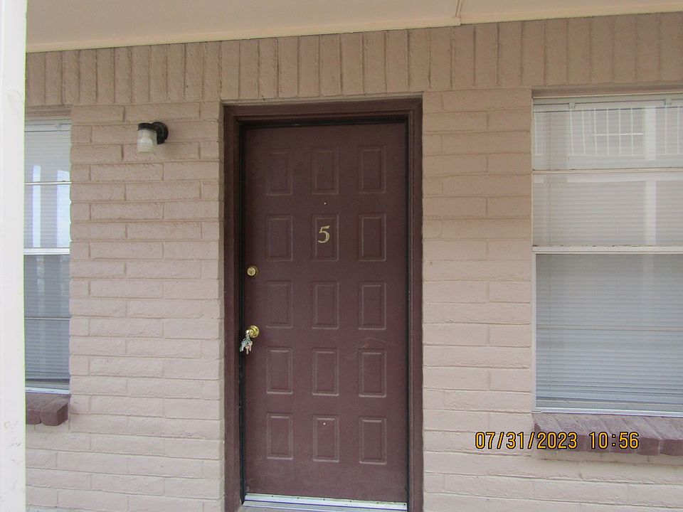 1st image of 2807 E Idaho Ave #5