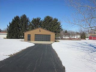 2nd image of 12767 Vivian Ct