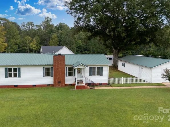 768 Peachtree Rd, Rock Hill, SC 29730