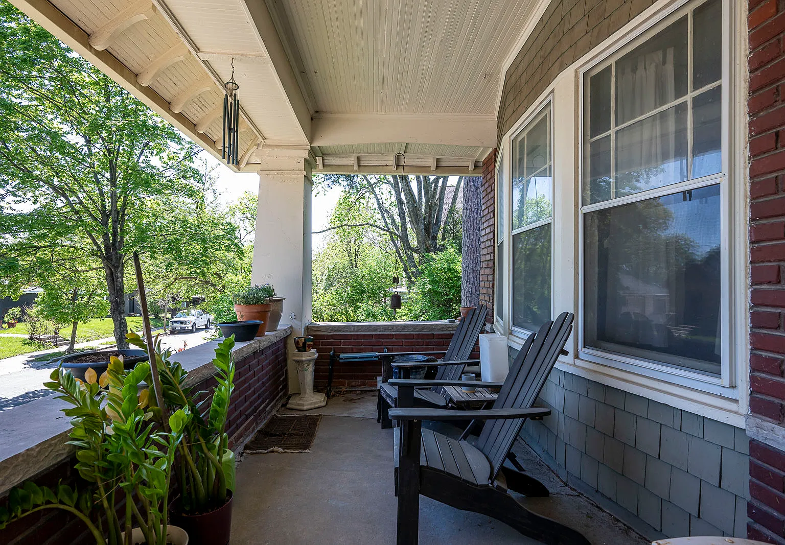 3 bed, 1678 sqft, $4,500 — Photo 2