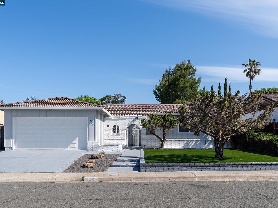 1st image of 454 Brunswick Dr