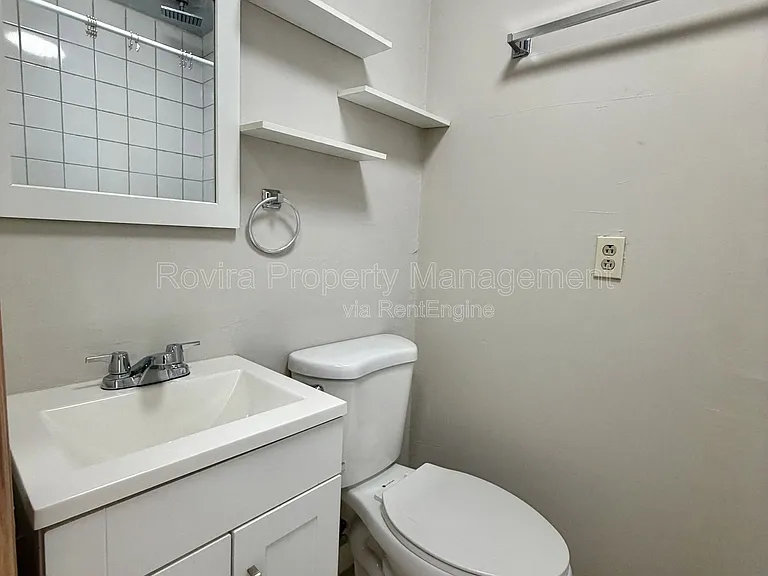 19451 NW 5th Ct — Photo 8