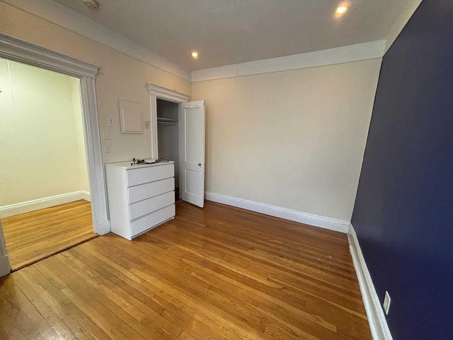 Studio, 1.0 bath, 343 sqft, $2,000 — Photo 2