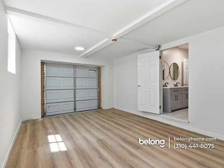 1410 Fedora St — Photo 3