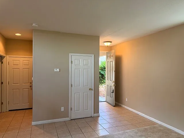 8033 Farin Ct — Photo 7