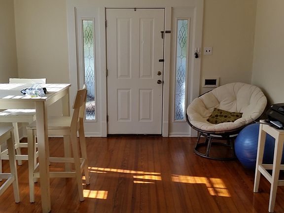 3rd image of 617A Clare Ct