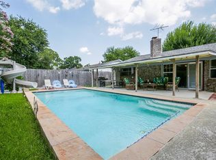 9907 Catlett Ln, La Porte, TX 77571