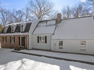 8 Grey Rocks Ct, Glastonbury, CT 06033