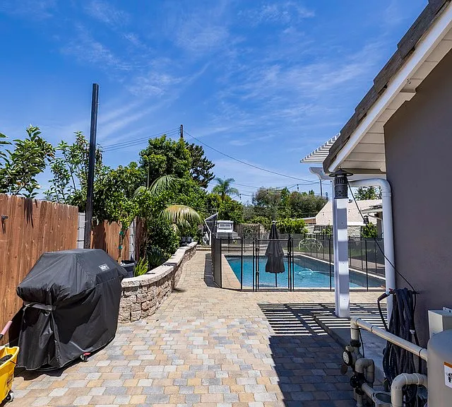 13591 Flint Dr — Photo 52