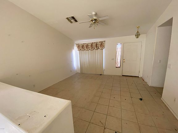 2nd image of 12633 W Clarendon Ave