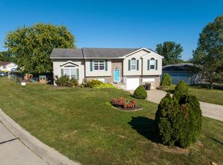 3930 Chapel Dr, Sedalia, MO 65301