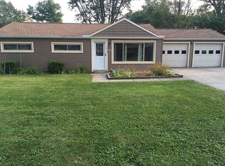 3716 Grafton Rd, Brunswick, OH 44212