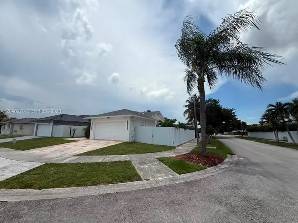 14305 SW 182nd Ter, Miami, FL 33177