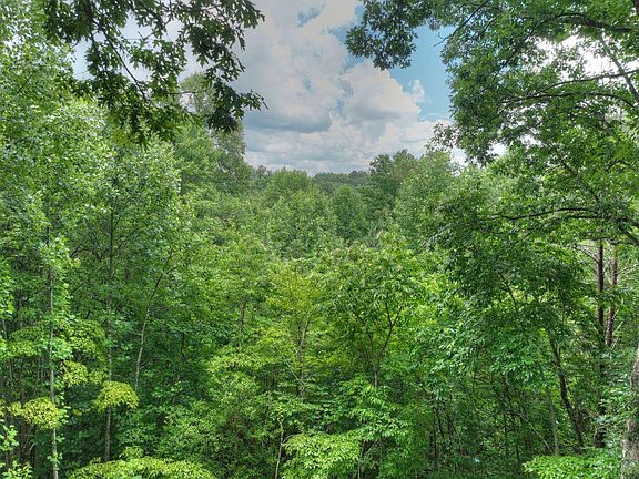 4th image of 1087 W Hidden Valley Lakes Dr