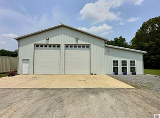 4520 State Route 121 S, Murray, KY 42071