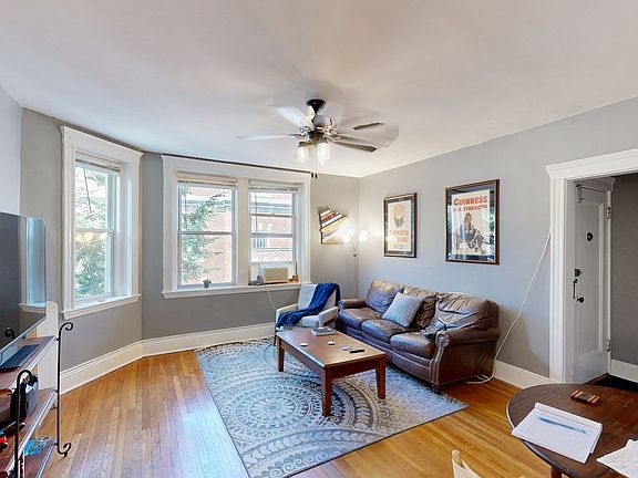 3rd image of 19 Short St APT 6