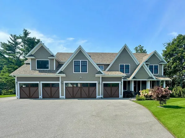76 Kristen Dr, Colchester, VT 05446