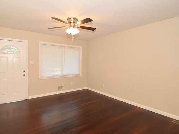 3rd image of 2603 Parkway Drive