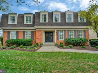 9423 Brian Jac Ln, Great Falls, VA 22066